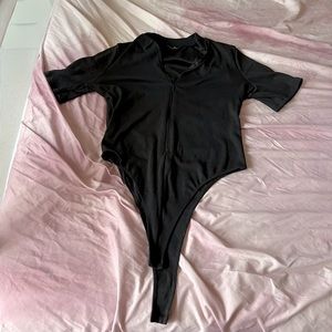 Fashion nova zip down stretchy black top 3X